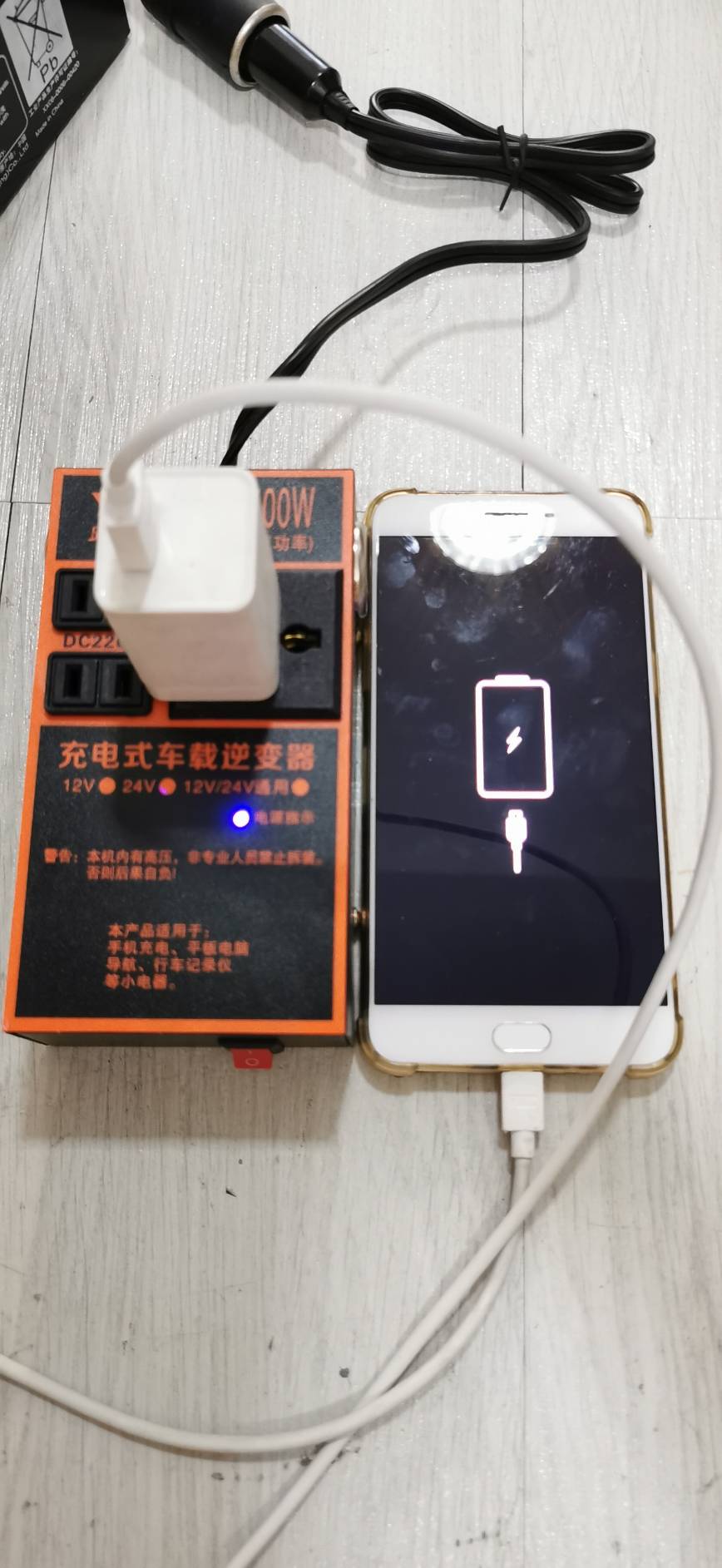 ADE14 ตัวแปลงไฟรถ 12/24V เป็นไฟบ้าน*** อ่านรายละเอียดก่อนสั่ง รุ่นประหยัดงานเบา