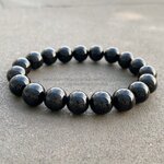 Black Tiger Eye แบล็คไทเกอร์อาย 10 มม สะท้อนสิ่งชั่วร้าย นำพาความสำเร็จ ปกป้องความเหนื่อยล้าจากความเครียด