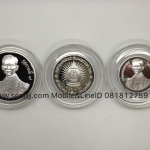 เหรียญกษาปณ์เงินขัดเงาที่ระลึก ในหลวง 60 พรรษา 2530