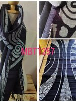 ผ้าพันคอ-คลุมไหล่ไหมแท้ทอมือ ลายบาติก Handmade