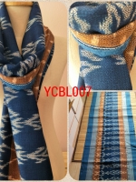 ผ้าฝ้ายคลุมไหล่ย้อมคราม ทอมือ ออร์แกนิค