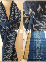 ผ้าฝ้ายคลุมไหล่ย้อมคราม ทอมือ ออร์แกนิค