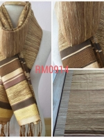 ผ้าคลุมไหล่ ไหมแท้ทอมือ ลายสี่เส้น/สายฝน Thai Silk Hand-woven Shawls