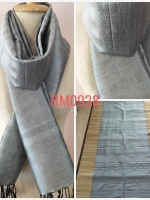ผ้าคลุมไหล่ ไหมแท้ทอมือ ลายสี่เส้น/สายฝน Thai Silk Hand-woven Shawls