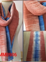 ผ้าพันคอ-ผ้าคลุมไหล่ ไหมมัดหมี่แท้ทอมือ พร้อมกล่องผ้าไหม