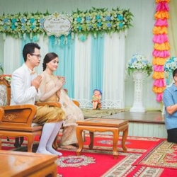 ซุ้มถ่ายภาพงานแต่ง ดอกไม้แห้ง ธีมเขียวขาว