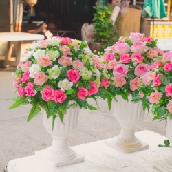 กระถางโรมัน ดอกไม้