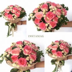 ช่อดอกกุหลาบสีขาวชมพู