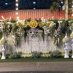 ฉากถ่ายรูปงานบวช ธีมงานขาวเขียว