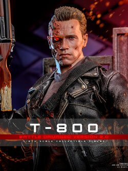Hot Toys DX46 Terminator 2: Judgment Day - T-800 (Battle Damaged Version 2.0)