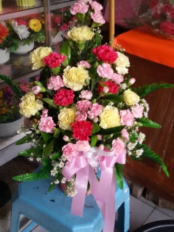 แจกันดอกไม้สด ดอกคาร์เนชั่น