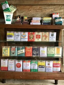 บุหรี่โบราณ บุหรี่เก่า บุหรี่ยุค90 สภาพไม่เคยแกะ บุหรี่คลาสสิคโบราณ (ของจริง)