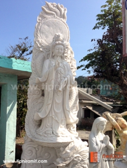 เจ้าแม่กวนอิมหินหยกขาวขี่มังกร ขนาด 3 เมตร