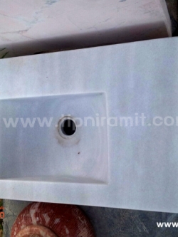 อ่างล้างหน้าหินอ่อนทรงสี่เหลี่ยม