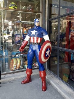 รูปหล่อกัปตันเมกา ขนาดสูง180ซม มือ1