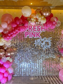 แบรคดรอป Sequin wall งานเลี้ยงบริษัท