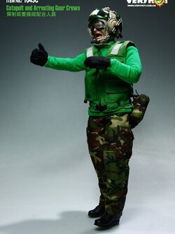 VERYHOT NO:1043C US Navy Flight Deck Crew (Catapult and Arresting Gear Grews