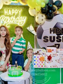 Back drop ลูกโป่ง ตรีมฟุตบอล