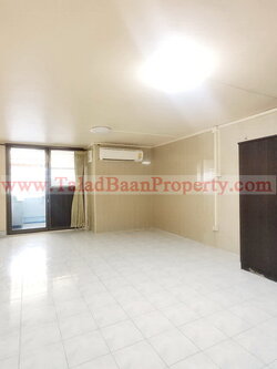 ศรีสวัสดิ์ คอนโดมิเนียม แยกสะพานควาย ซ.ประดิพัทธ์ 25 ถ.พหลโยธิน บางซื่อ กรุงเทพฯ ห่างสถานี BTSเพียง 300 เมตร อยู่ใจกลางย่านธุรกิจ