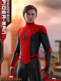 Hot Toys MMS542 Spider-Man: Far From Home - Spider-Man (Upgraded Suit) (16F)