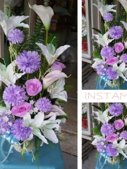 แจกันดอกไม้ประดิษฐ์