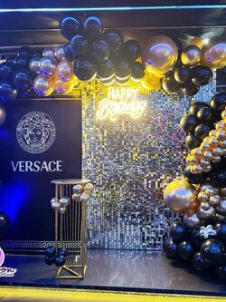 แบรคดรอปลูกโป่งตรีม Versace