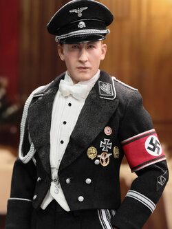 18/12/2568 3R GM657 WWII German SS-General Reinhard Heydrich (Black Formal Suit Version)