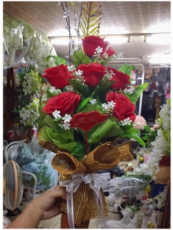 ช่อดอกกุหลาบแดงแห้ง วาเลนไทน์