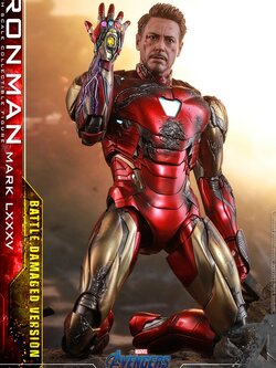 Hot Toys MMS543D33 Avengers: Endgame 1/6 Iron Man Mark LXXXV (Battle Damaged Version)