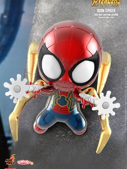 Hot Toys COSB501 Iron Spider (Dual Web Shooting Version)