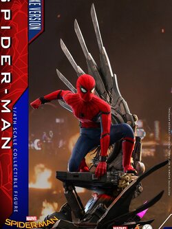 Hot Toys QS015 Spider-Man: Homecoming 1/4 Spider-Man (Deluxe Version)