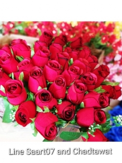 ช่อดอกกุหลาบดอกไม้ประดิษฐ์