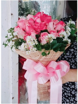 ช่อดอกกุหลาบ สีชมพู