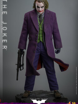 Hot Toys DX32 1/6 The Dark Knight Trilogy - The Joker