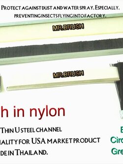 Strip brush in Nylon