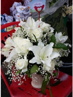 แจกันดอกกุหลาบ