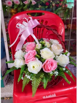 กระเช้าดอกไม้แห้ง