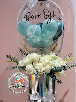 กล่องดอกไม้สดลูกโป่ง