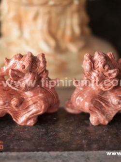 ปี่เซี่ยะหินแดงแกะสลัก ขนาด 5.5 นิ้ว