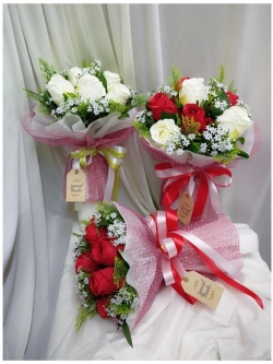 ช่อดอกกุหลาบแห้ง