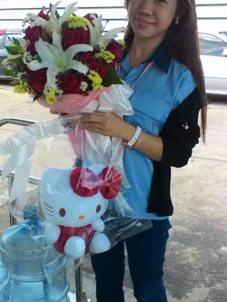 ช่อดอกกุหลาบ ดอกไม้สด