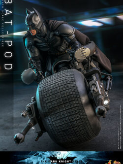 Hot Toys MMS591 1/6 The Dark Knight Rises - Bat-Pod