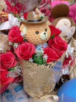 ช่อดอกไม้ ตุ๊กตาหมี