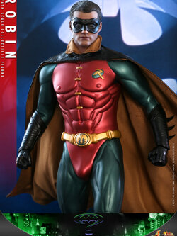 Hot Toys MMS594 1/6 Batman Forever - Robin