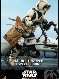 Hot Toys TMS017 The Mandalorian 1/6 Scout Trooper and Speeder Bike