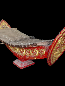 ระนาดเอก รางไม้ชิงชัน ระนาดไทย ฐานไม้สักลายปิดทอง