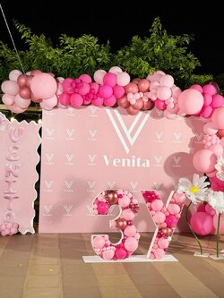แบคดรอป งานครบรอบแบรนด์ Venita 3year anniversary