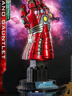 Hot Toys ACS009 1/4 Avengers: Endgame - Nano Gauntlet (Hulk Version)