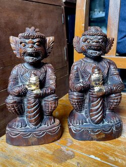 หนุมานไม้สักแกะสลัก หลวงพ่อดิ่ง วัดบางวัว หนุมานไม้โบราณ