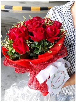 ช่อดอกกุหลาบสด